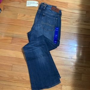 Lucky Brand Sofia Boot Jeans 10 New with Tag